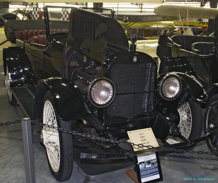 1917 King Eight Model EE