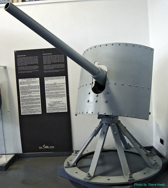 Hotchkiss QF Mark I 6-pounder