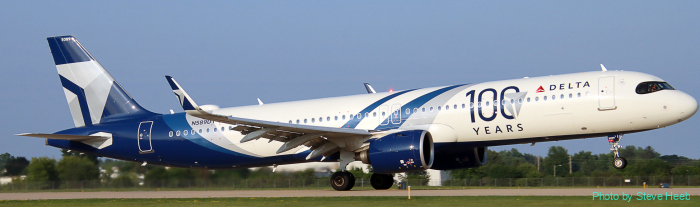 Airbus A321 (multiple)