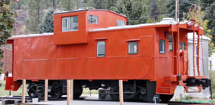 Caboose / Tiny Home (Troy MT)