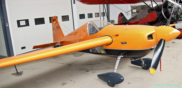 Extra EA-230