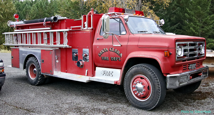 GMC/FMC Fire Pumper Truck
