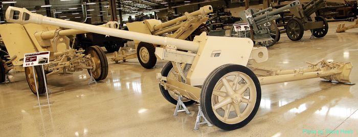 Pak 40 7.5cm anti-tank gun (multiple)