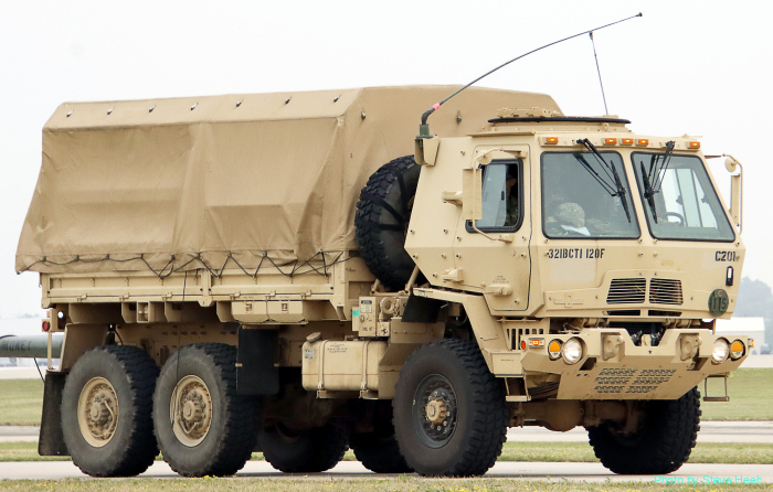 M1083 Oshkosh FMTV (multiple)