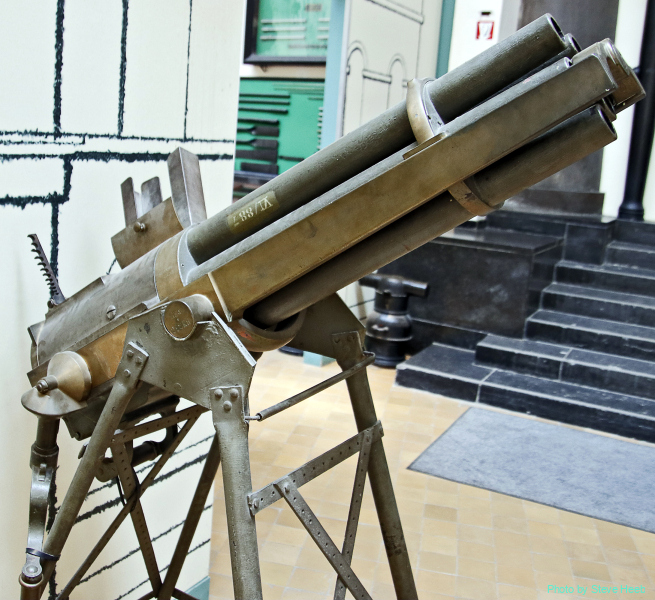 M1872 Hotchkiss Revolverkanone