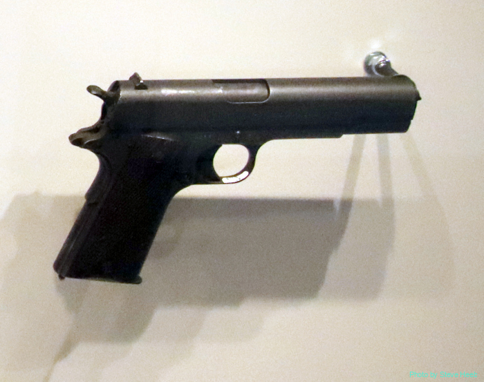 M1911 .45-cal Pistol