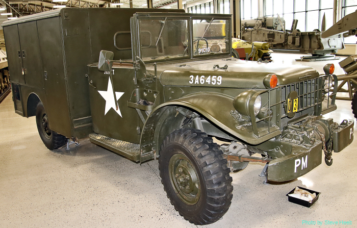 M65B1 Contact Maintenance Truck