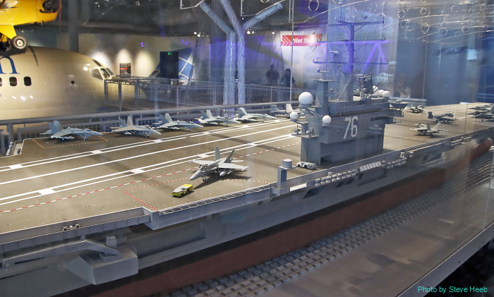 USS Ronald Reagan CVN-76; model