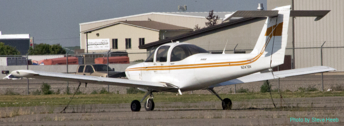 Piper PA-38 Tomahawk