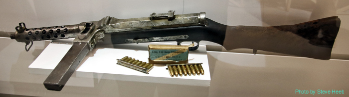 S1-100 Submachine Gun