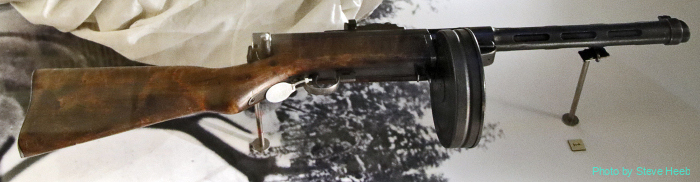 Finnish Suomi M31 machine pistol
