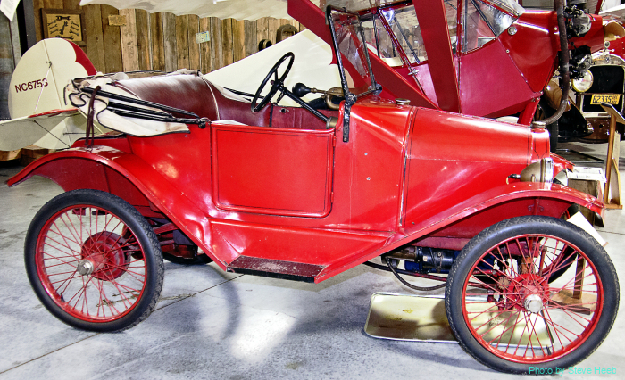 1915 Trumbull Model 15-B Roadster
