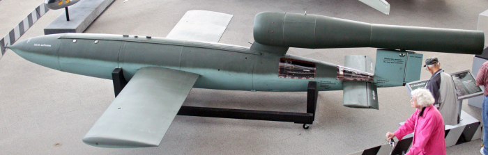 Fieseler V-1 'Buzz Bomb'  Planes of Fame Air Museum