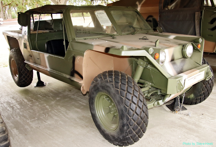 XR-311 experimental high mobility vehicle